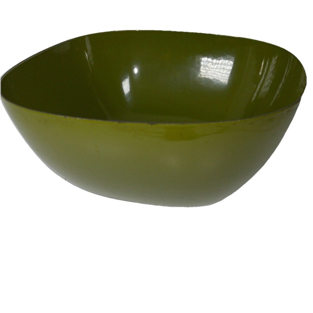 CATHRINEHOLM 1960s avocado green enamel salad bowl mid century kitchen 9.75”wide